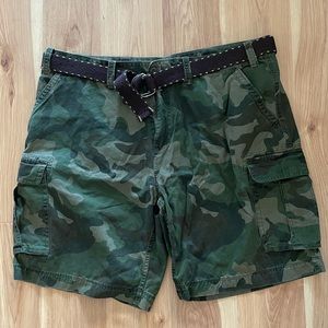 The Foundry Supply Co. Men’s Camouflage Cargo Shorts, Belt Included, Size 46